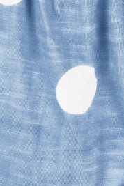 Product shot of the Ava Cuff Short in colour Spotdenim (Blue), detail