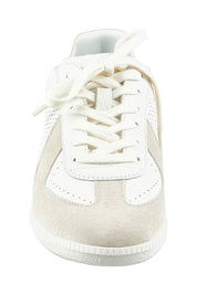 Product shot of the Pace Leather Sneaker in colour Whitesnow (White), detail