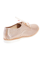 Product shot of the Derby Punch Metallic Flat in colour Rosegold (Metallics), from the back