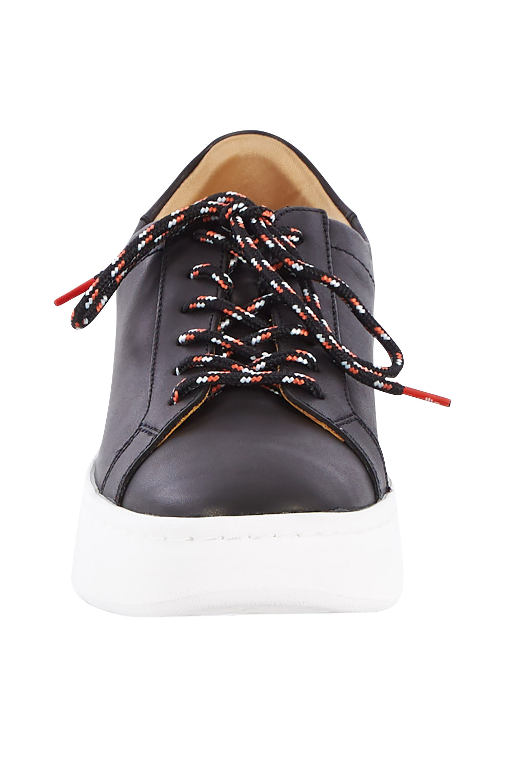 Product shot of the City Sneaker in colour Black (Black), detail