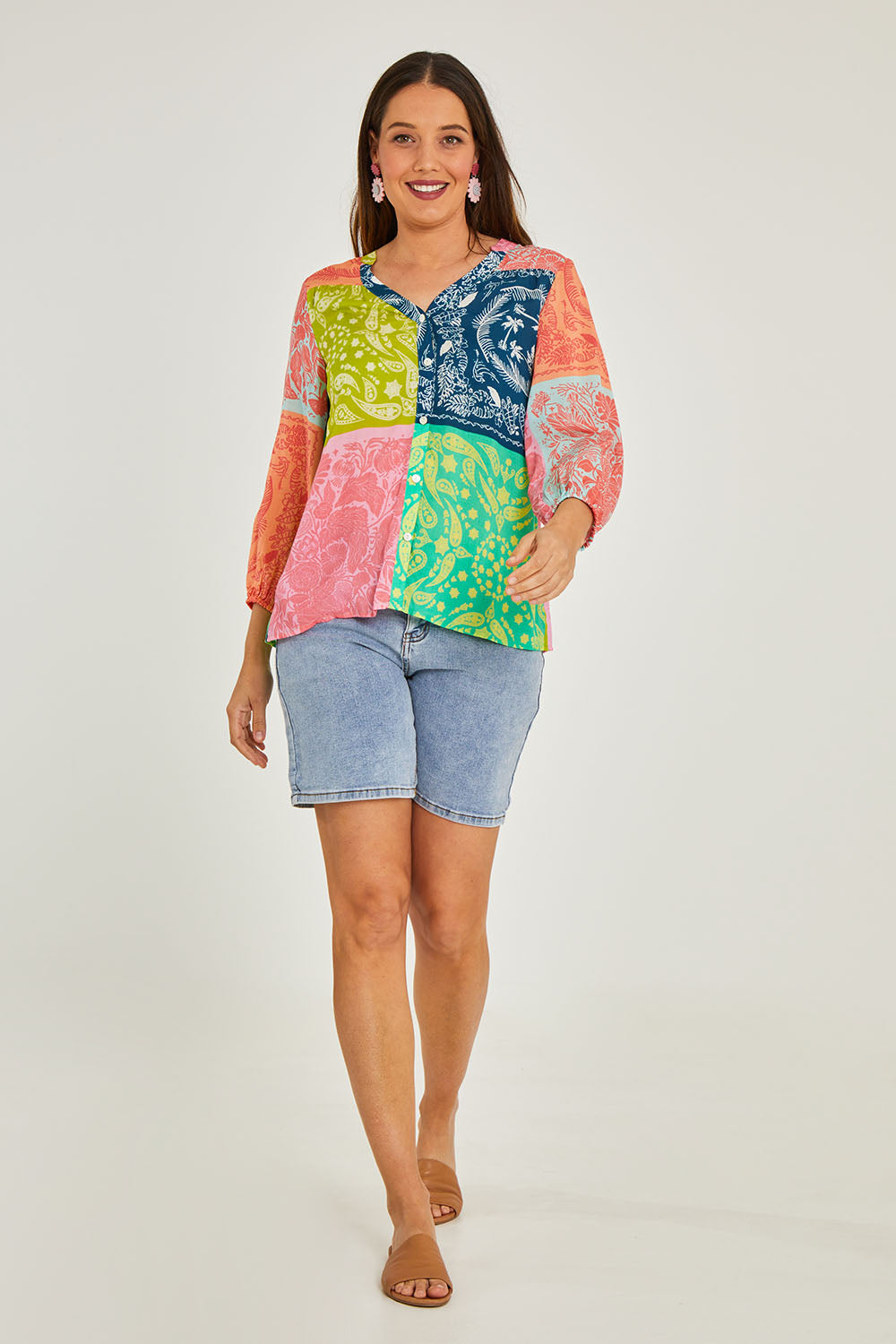 Model Georgia wearing size S of the Bandana Shirt in colour Print (Blue), from the front, showing the whole outfit