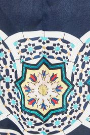 Product shot of the Garcia Shirt in colour Navy (Blue), detail