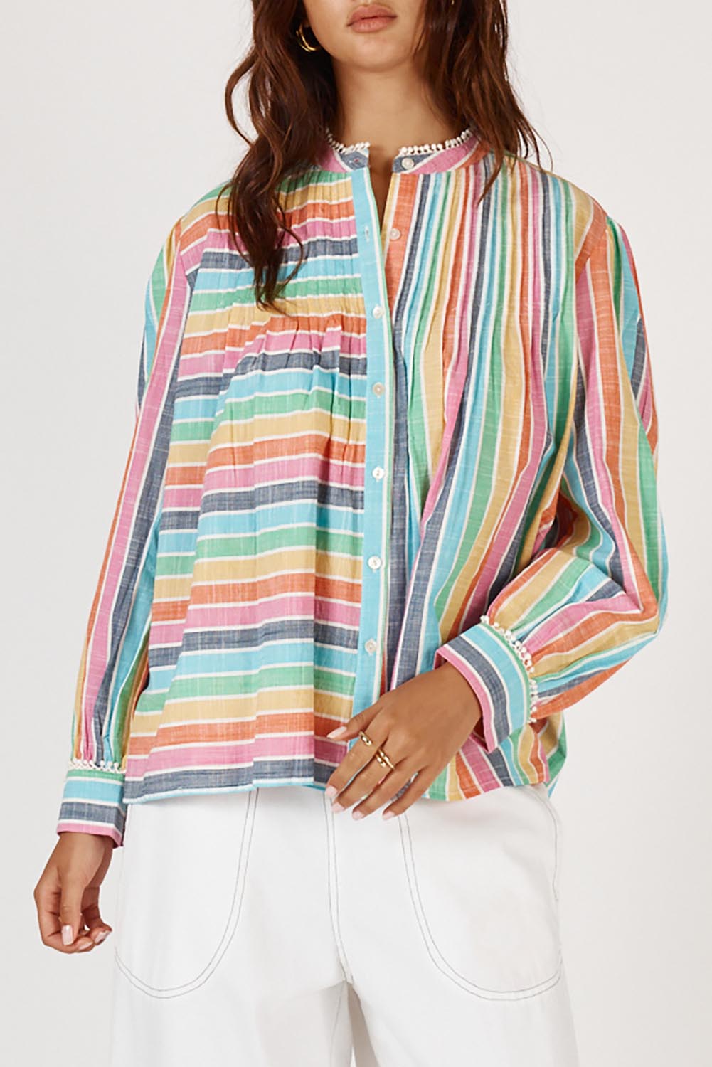 A model wearing the Vishnik Cotton Shirt in colour Stripe, from the front, cropped image