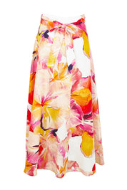 Product shot of the Sunspritz Linen Wrap Skirt in colour Hibiscus (Pink), from the front