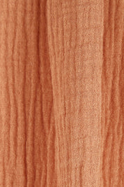Product shot of the Felix Oversized Shirt in colour Mocha, detail