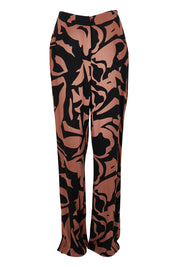 Product shot of the Joelle Wide Leg Pant in colour Abstract, from the front