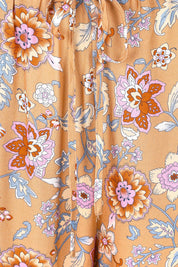 Product shot of the Margie Pant in colour Paisley, detail