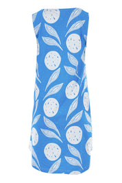 Product shot of the Sommar Tunic in colour Circflwr (White), from the back