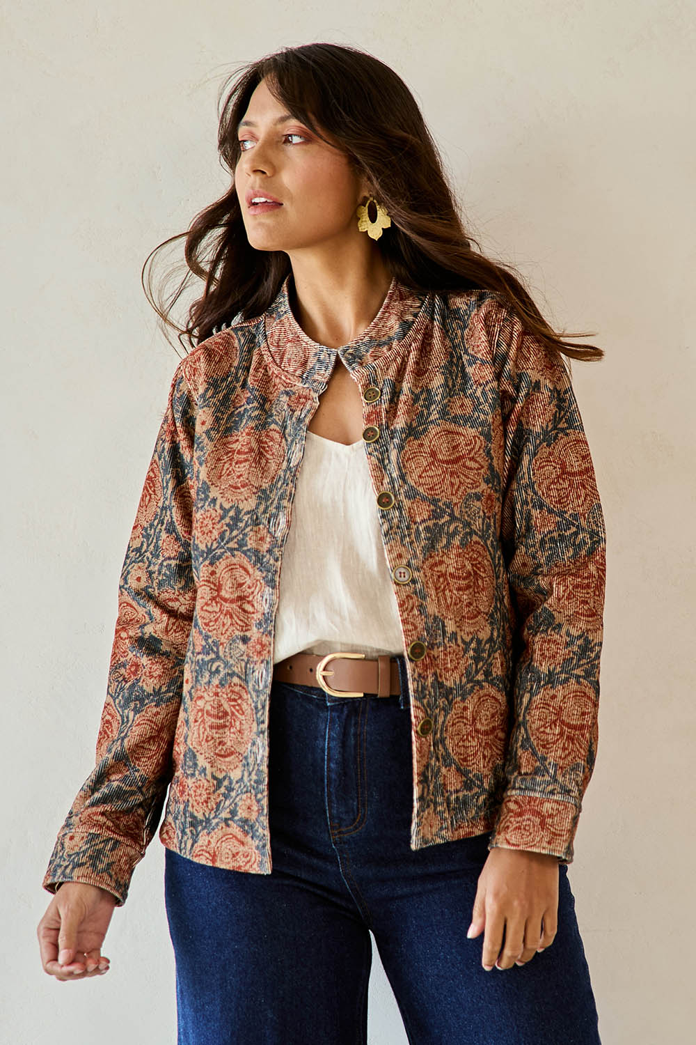 Model Tahnee wearing size 10 of the Adelong Falls Corduroy Jacket in colour Ornate, from the front, cropped image