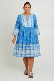 Model Ashleigh wearing size 16 of the Dee Why Beach Cotton Dress in colour Lightblue (Blue), from the front, showing the whole outfit