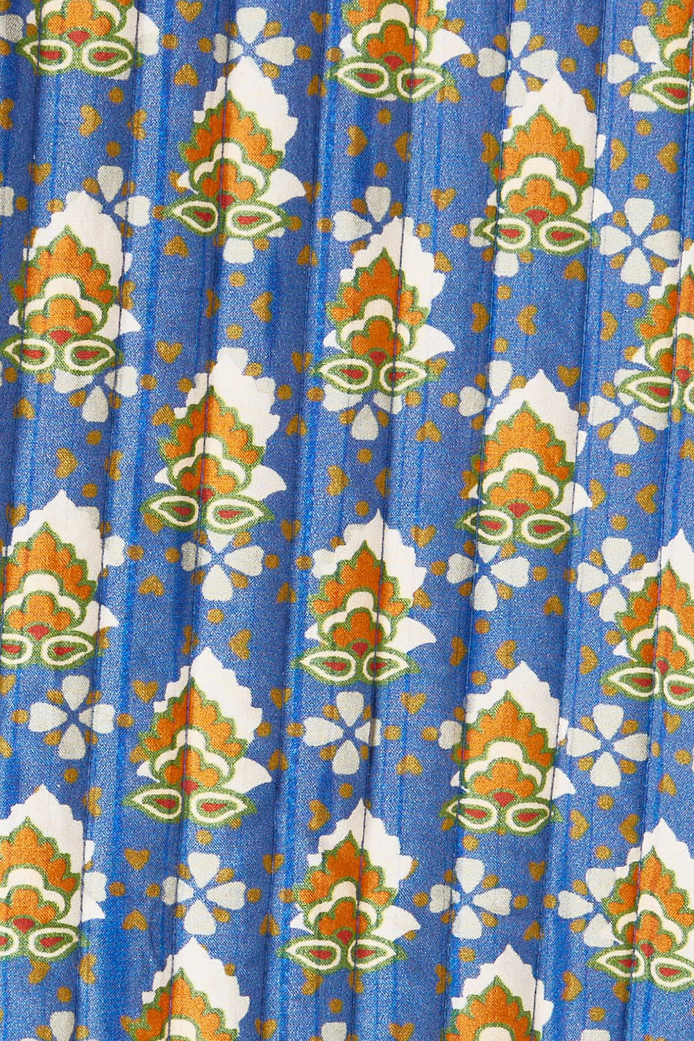 Product shot of the Brighton Beach Reversible Jacket in colour Patchblue (Blue), detail