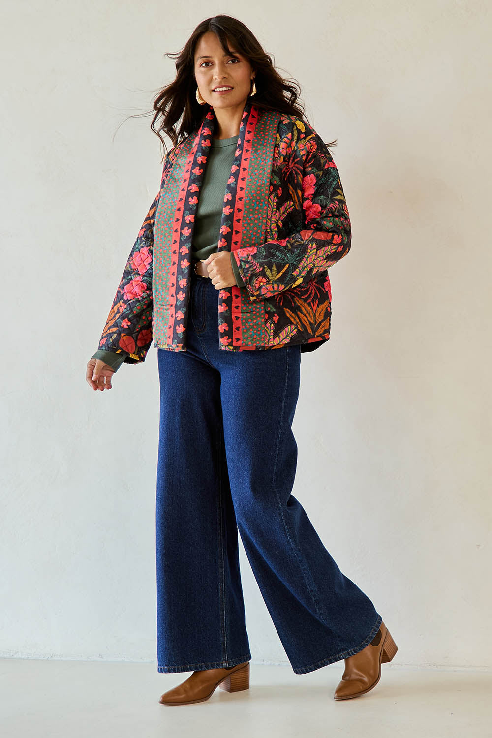 Model Tahnee wearing size 10 of the Edith Falls Jacket in colour Wilderness, from the front, showing the whole outfit