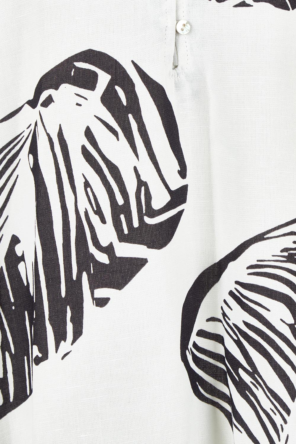 Product shot of the Shell Button Front Dress – Shell in colour Shell, showing detail