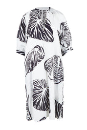 Product shot of the Shell Button Front Dress – Shell in colour Shell, from the front