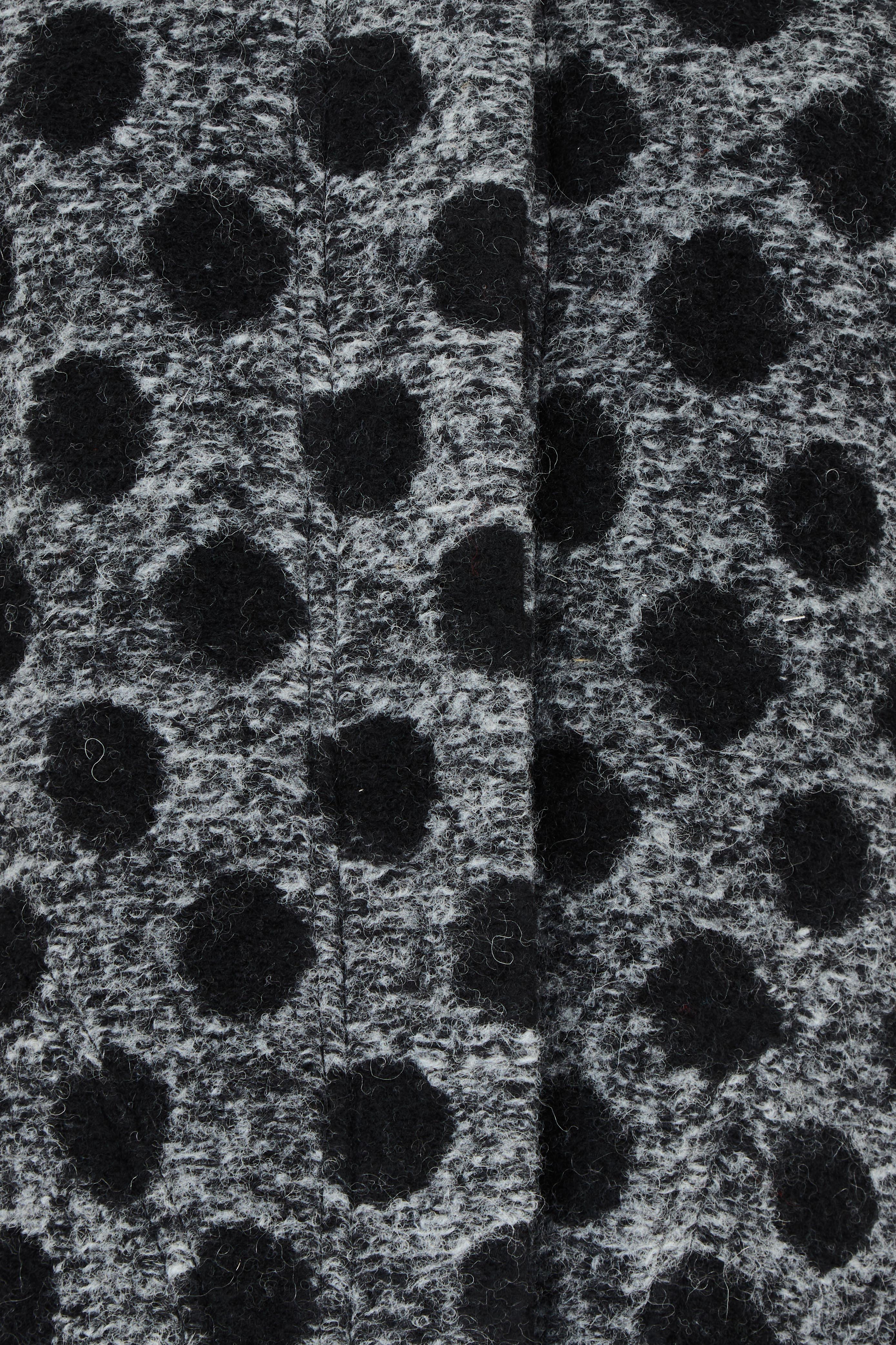 Product shot of the Spot Funnel Neck Boiled Wool Coat in colour Blackspot (Grey), detail