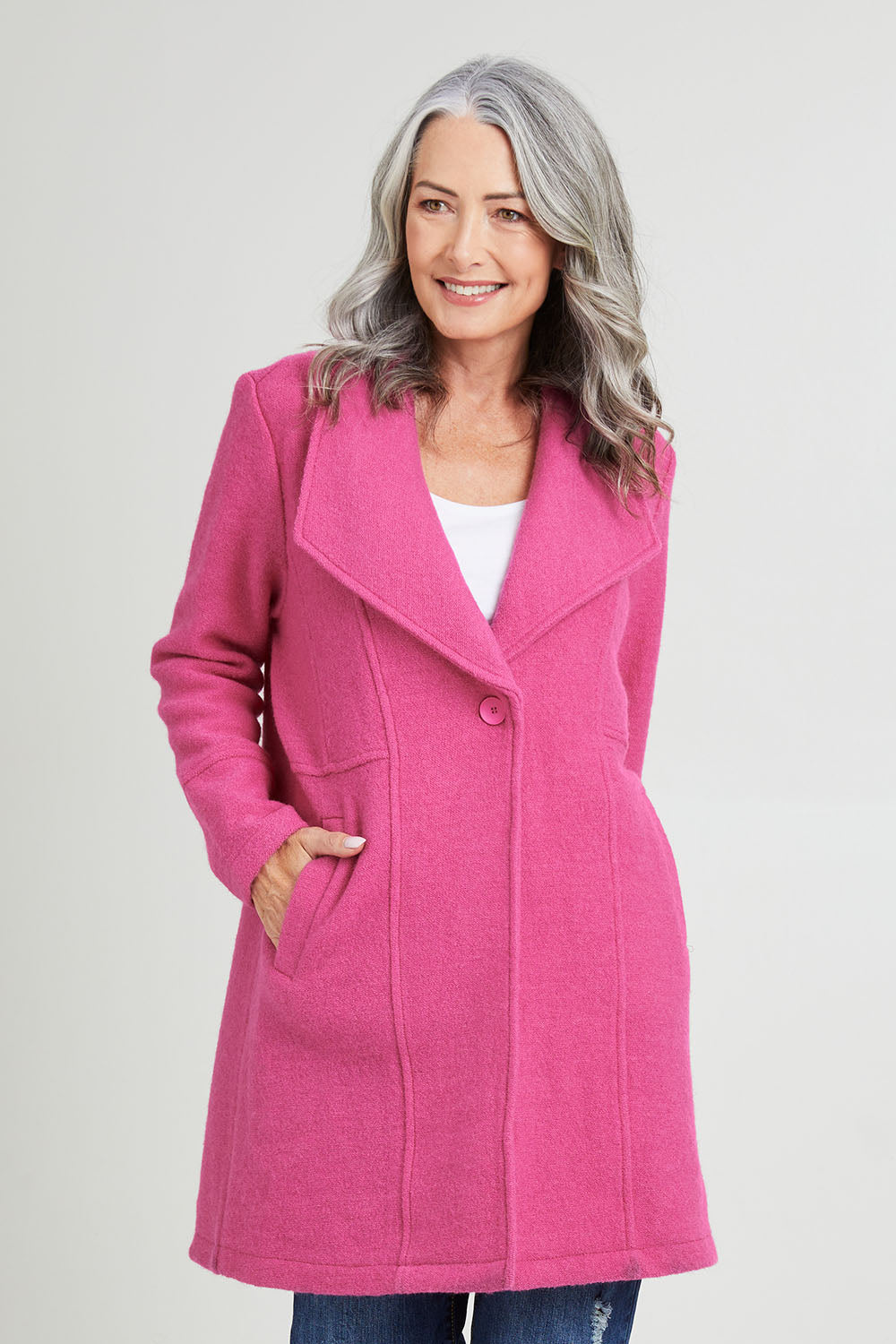 Model Luisa wearing size S of the 1 Button Collared Coat in colour Pink (Pink), from the front, cropped image
