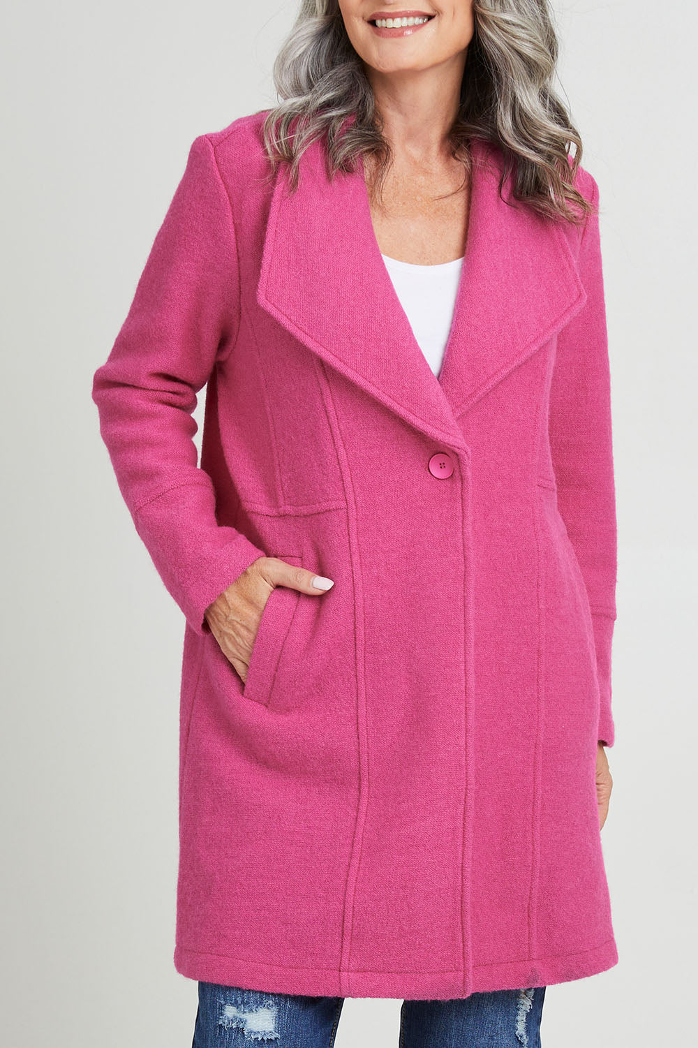 Model Luisa wearing size S of the 1 Button Collared Coat in colour Pink (Pink), from the front, cropped image
