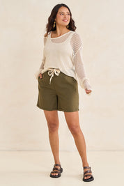 Model Tahnee wearing the Pontif Knit Set in colour Natural, from the front, showing the whole outfit