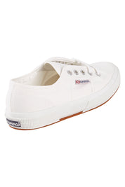 Product shot of the 2750 Cotu Classic Sneaker in colour White (White), from the back