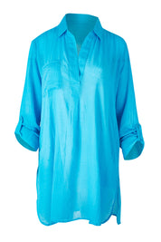 Product shot of the Resort Painters Shirt in colour Teal (Blue), detail