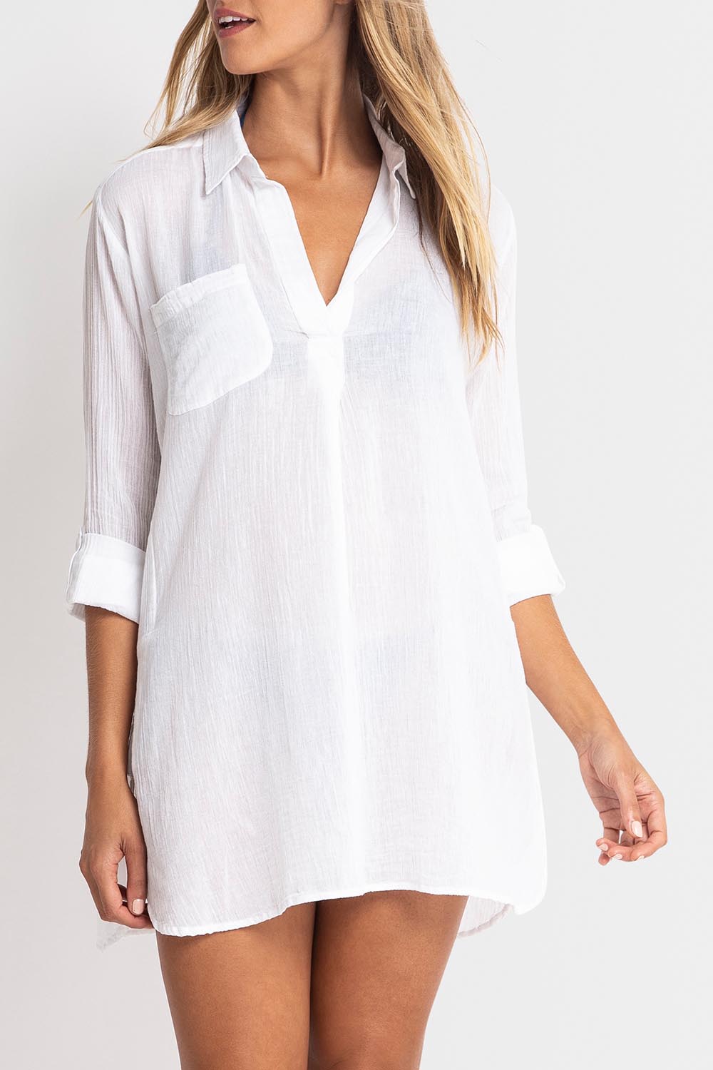 A model wearing the Resort Painters Shirt in colour White (White), from the front, cropped image