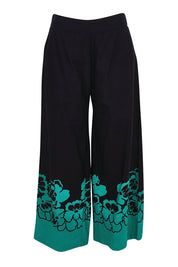 Product shot of the Stella Cotton Pant – Pansies in colour Pansies, from the front
