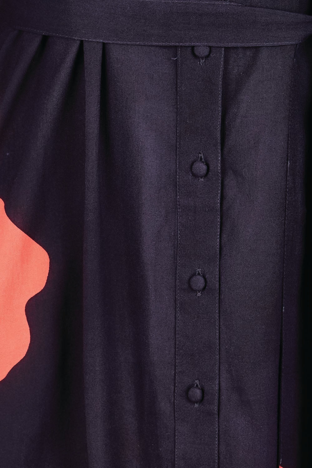 Product shot of the Lucy Maxi Shirt Dress – Boldflower in colour Boldflower, showing detail