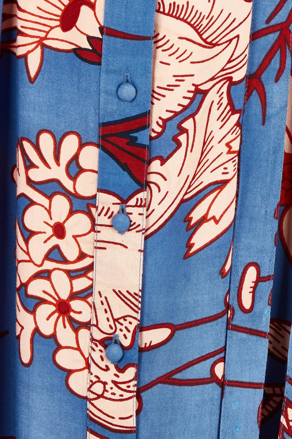Product shot of the Lucy Maxi Shirt Dress in colour Gardenblue (Blue), detail