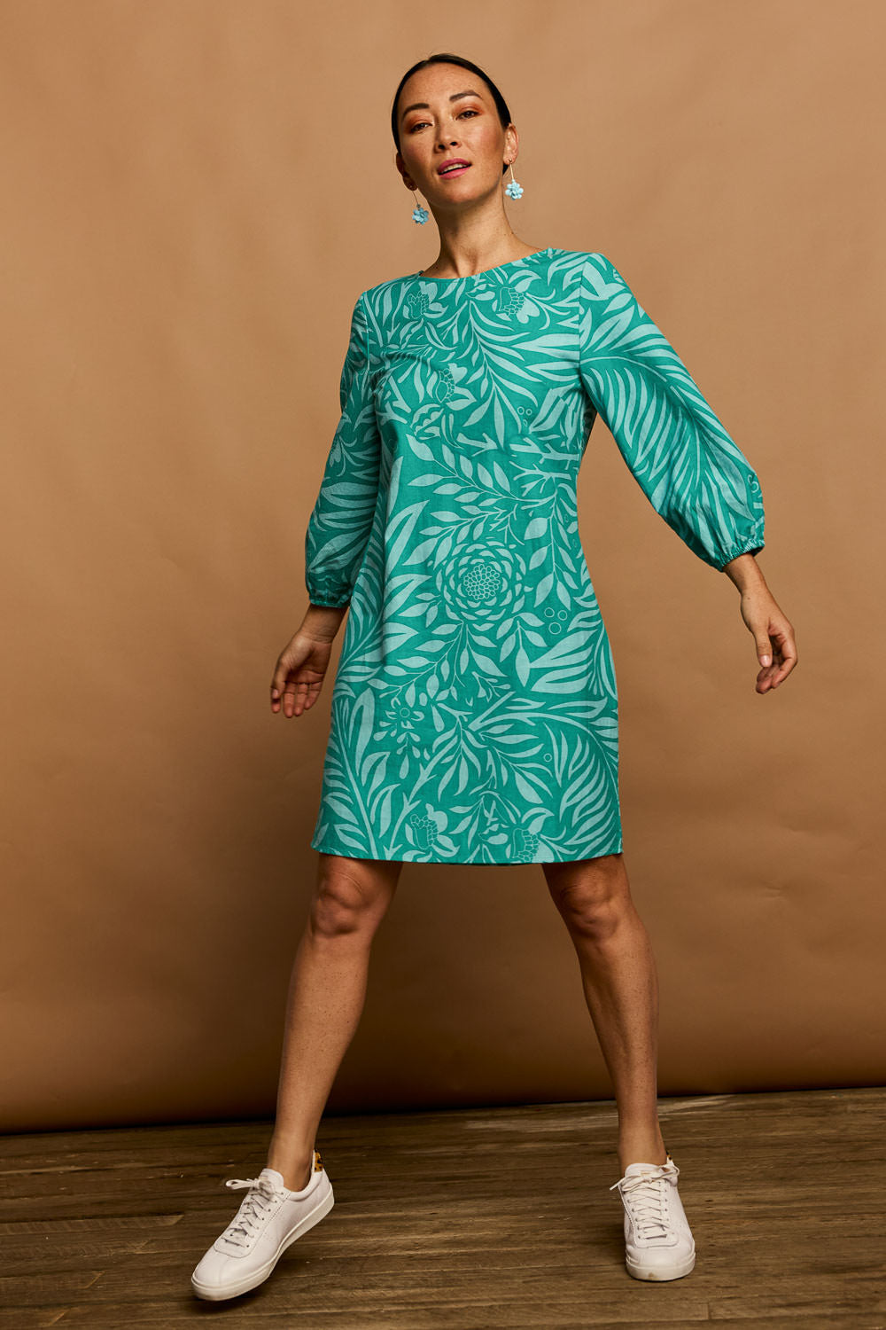 Model Katie wearing size 10 of the Kate Cotton Shift Dress in colour Gardenmaze, from the front, showing the whole outfit