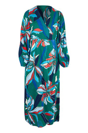 Product shot of the Derek Wrap Midi Dress in colour Petalrush, from the front