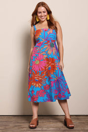 Model Georgiel wearing size 10 of the Hilary Cotton Dress – Bluegarden in colour Bluegarden, from the front