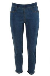 Product shot of the Crop Jean in colour Denim (Black), from the front