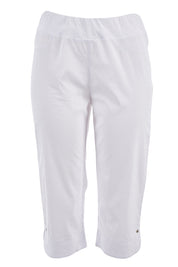 Product shot of the Trimmed Pocket Cropped Pant in colour White (White), from the front