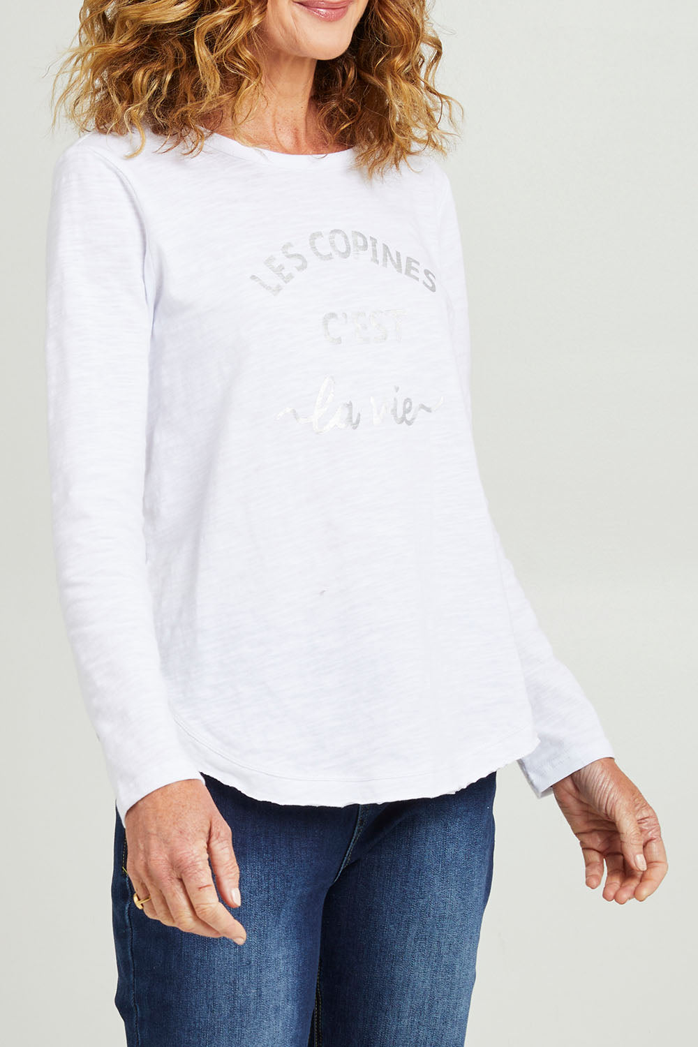 Model Emma wearing size S of the Les Copines L/S Tin colourShirt - White (White), from the front, cropped image