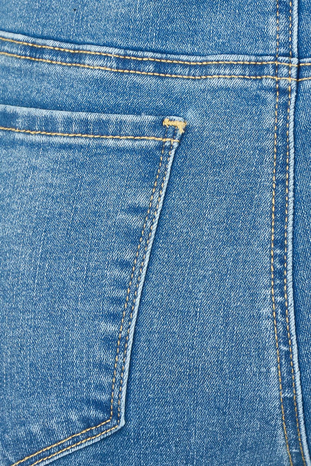 Product shot of the Chicago Jean in colour Denim (Blue), detail