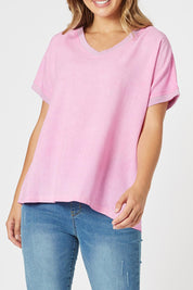 A model wearing The Sienna Linen Blend Tee in colour Pink (Pink), from the front, cropped image