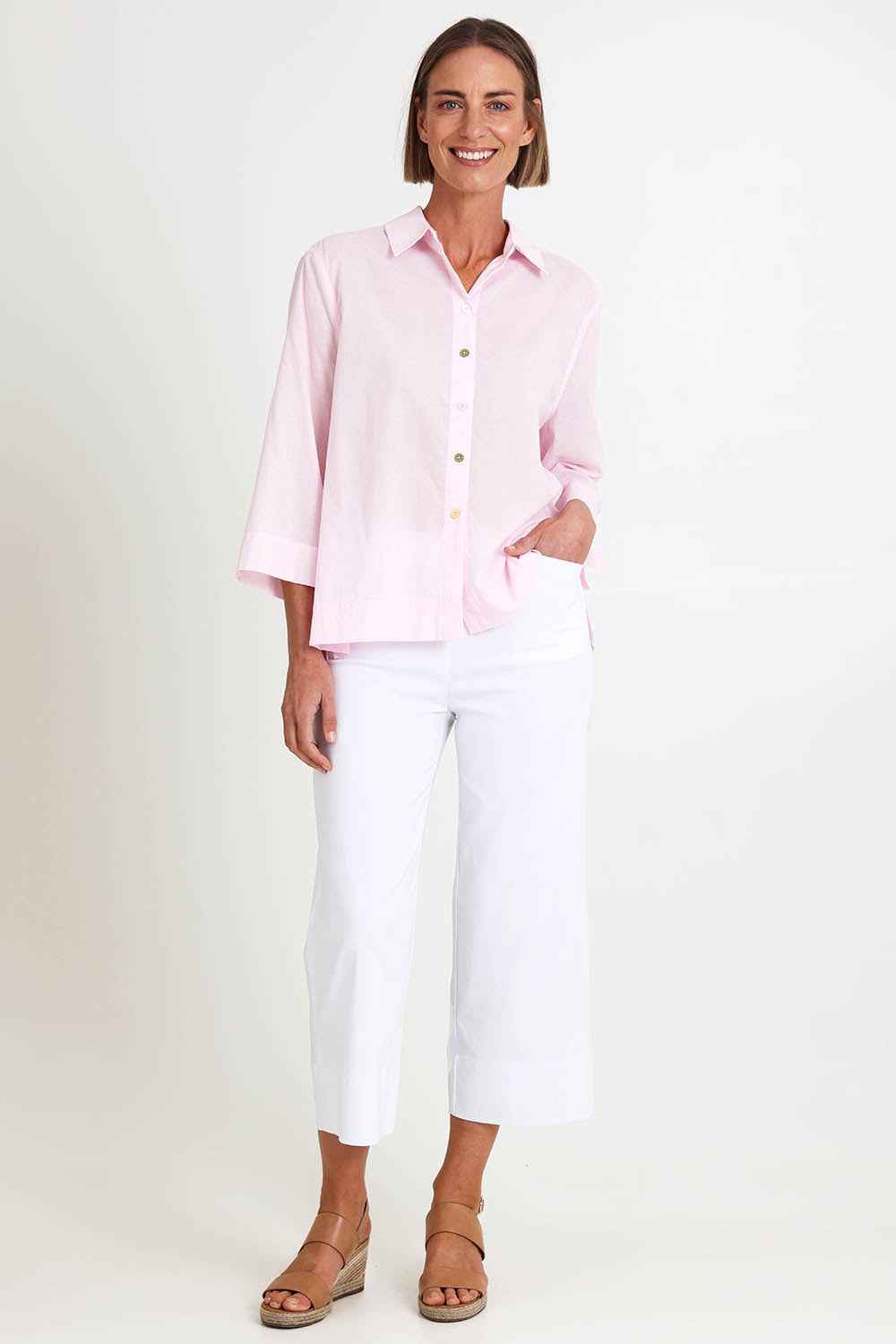 Model Riinar wearing size 10 of the Zara Wide Leg Pant - White in colour White, from the front