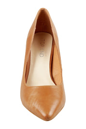 Product shot of the Barrios Leather Heel in colour Tanleath, detail