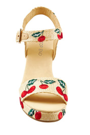 Product shot of the Gossier Cherry Wedge in colour Cherries, detail