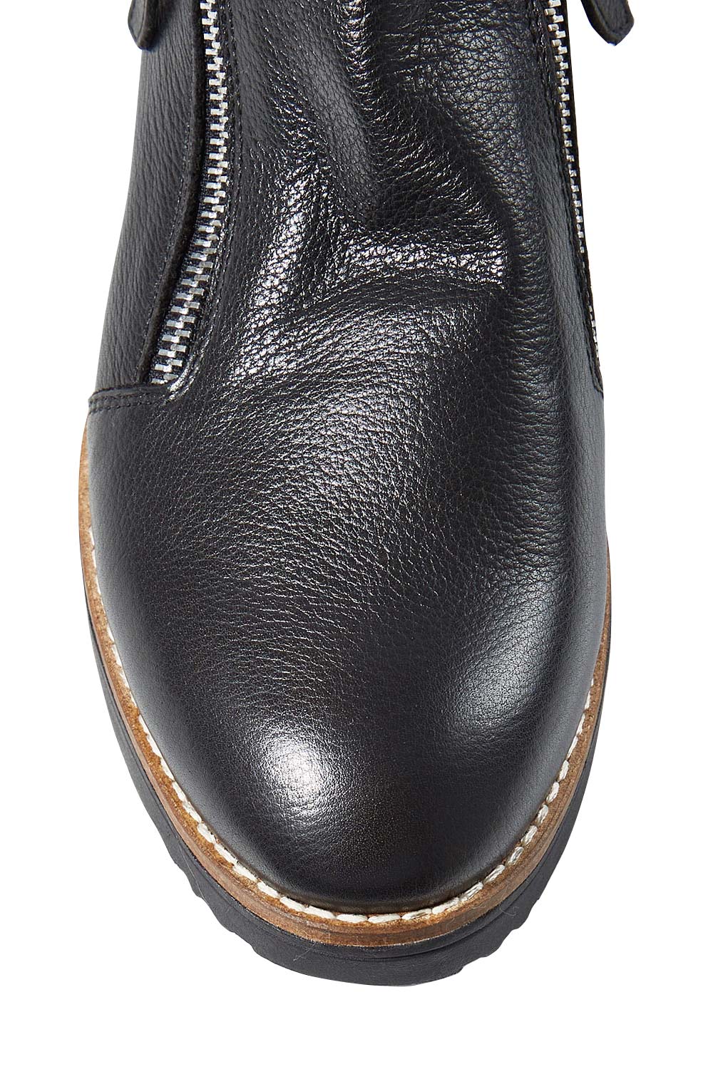 Product shot of the Ohmy Ankle Boot in colour Blackblack (Black), detail