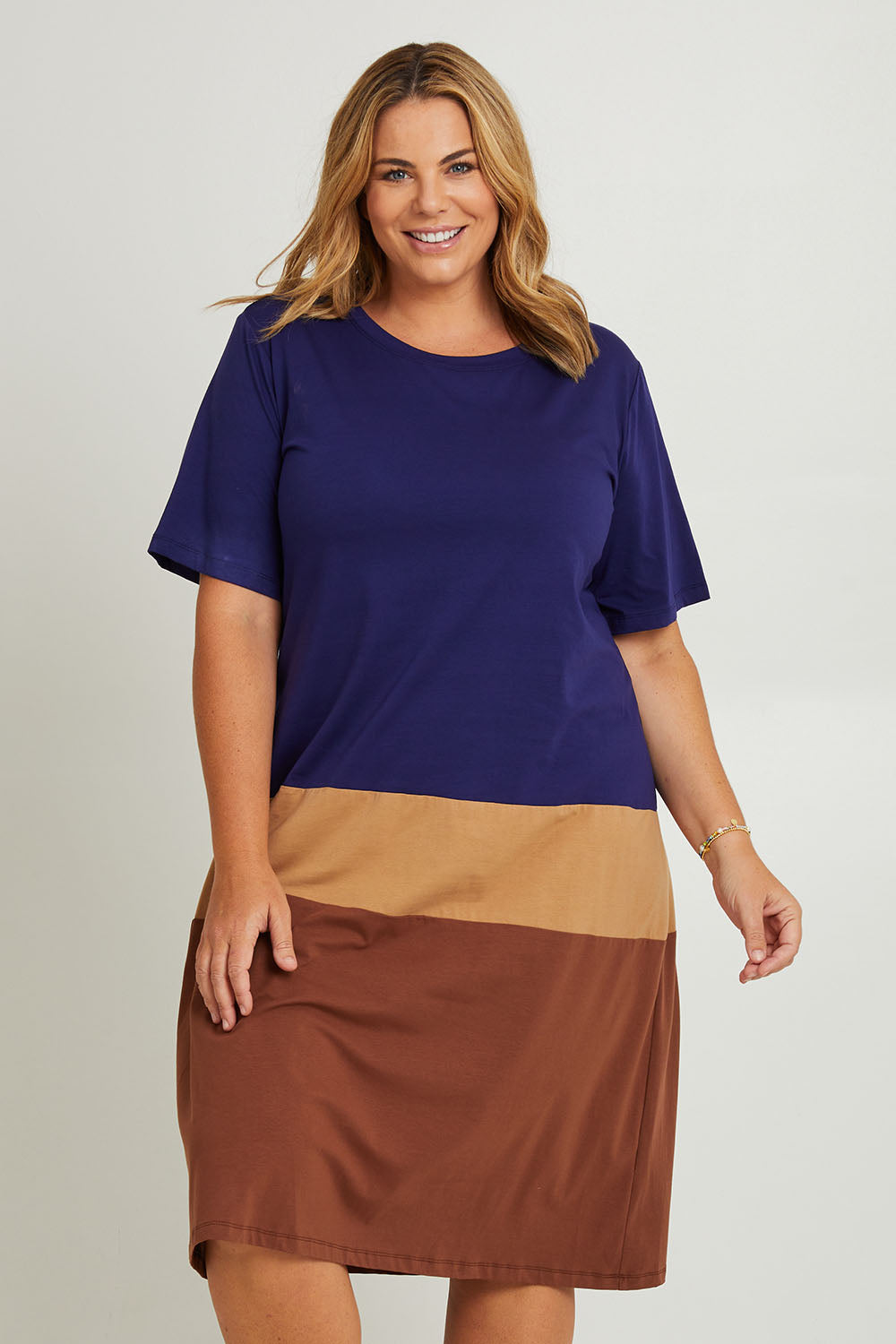 Model Fiona wearing the Cotton Jersey Stripe Nightie in colour Night (Blue), from the front, cropped image