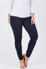 Model Laura wearing size 12 of the Skinny Leg Cord Pull On Pant in colour Graphite (Black), from the front, cropped image