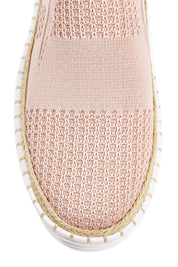 Product shot of the Queen Stretch Flat in colour RoseQuartz (Pink), detail