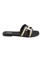 Product shot of the Sandra Slide in colour Blackraffi (Black), from the front