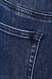 Product shot of the Samantha High Rise Jean in colour Darkblue (Blue), detail