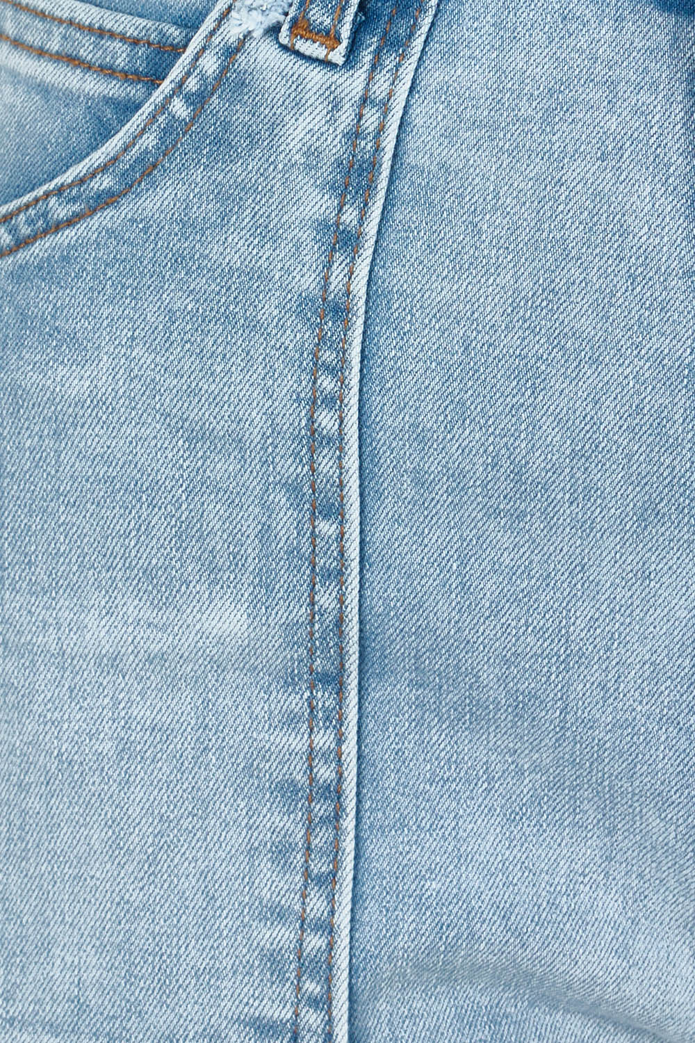 Product shot of the Lou Highin colourWaisted Wide Leg Jean - Lightdenim (Blue), detail