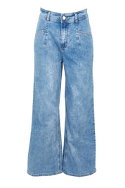 Product shot of the Candice Wide Leg Jean in colour Lightblue (Blue), from the front