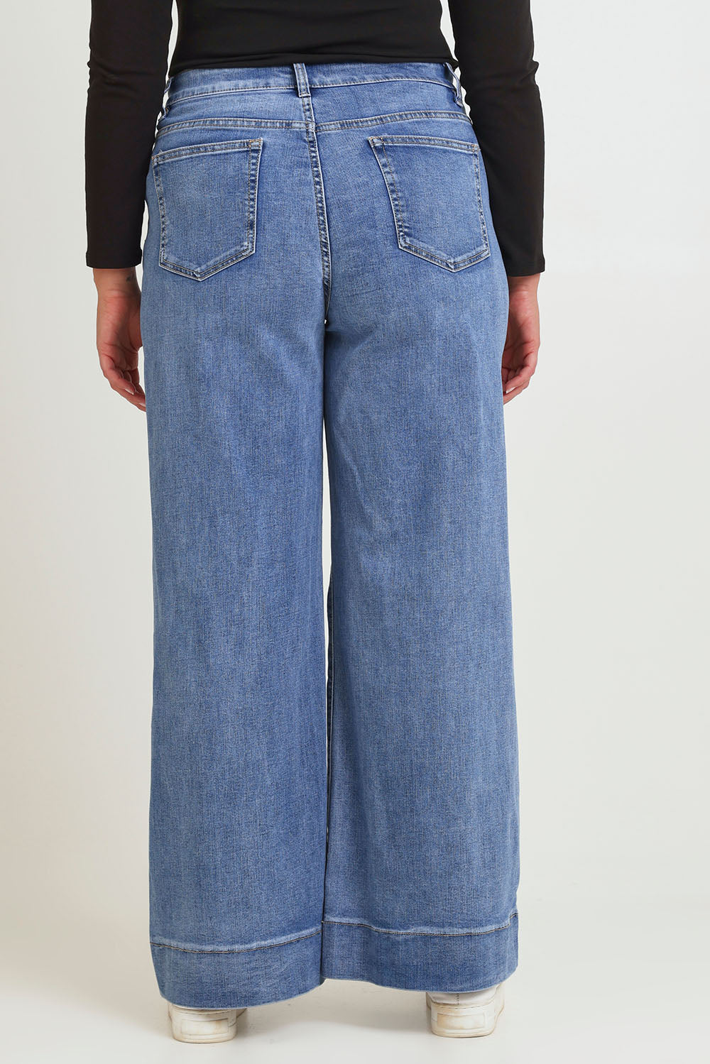 Model Chanel wearing size 16 of the Katie Highin colourWaisted Front Pocket Wide Leg Jean - Lightdenim (Blue), from the back