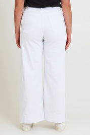 Model Chanel wearing size 16 of the Katie Highin colourWaisted Front Pocket Wide Leg Jean - White (White), from the back
