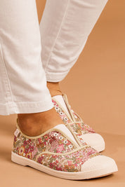 A model wearing size 38 of the Liberty Euro Canvas Pull On in colour Margaretpi (Pink), from the front, cropped image